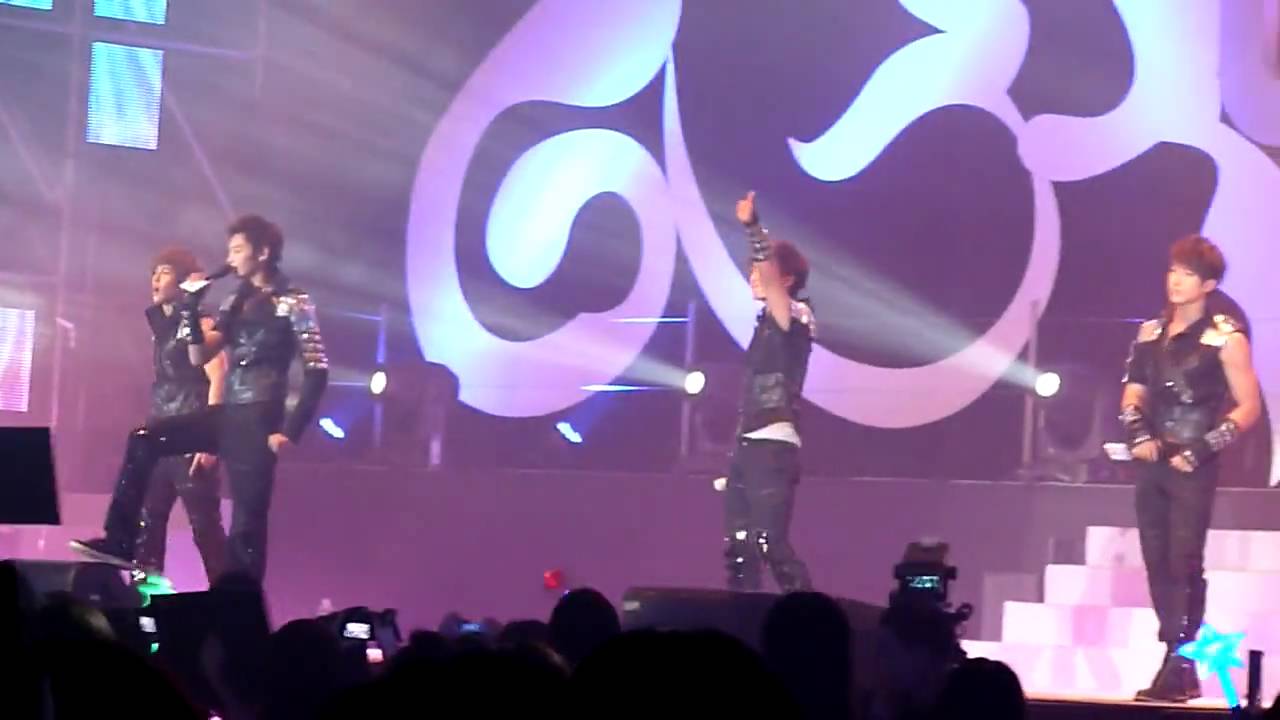 飛輪海 - 留下來 @ 19.08.2010 周大福鉑金巨星夜 PERFECTMOMENT 2010 音樂會