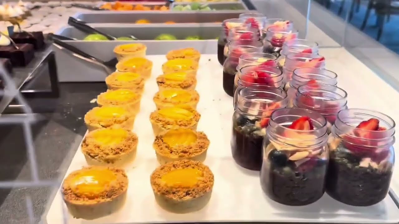 VIRGIN VOYAGES - 20+ Places to eat onboard 🤪