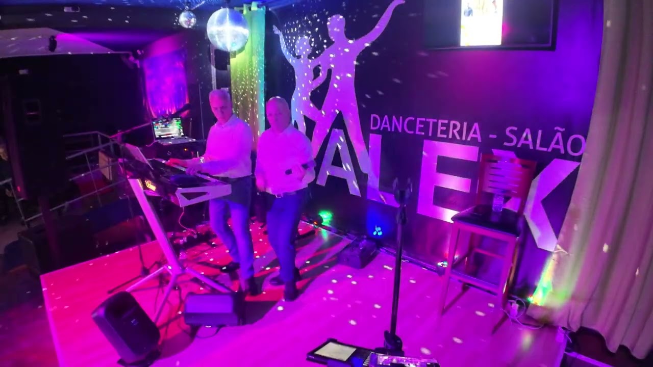 Duo Latino na Danceteria Alex 