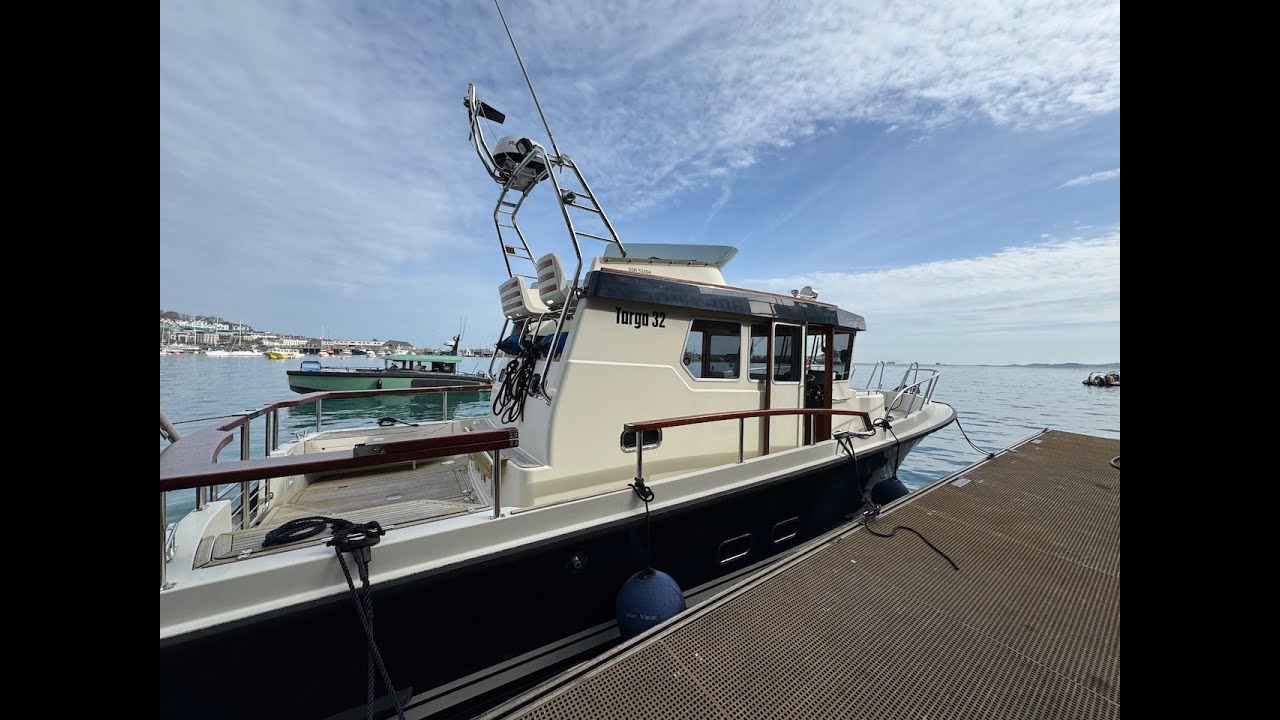 SEA TRIAL - Botnia Targa 32  - 40 Knots!