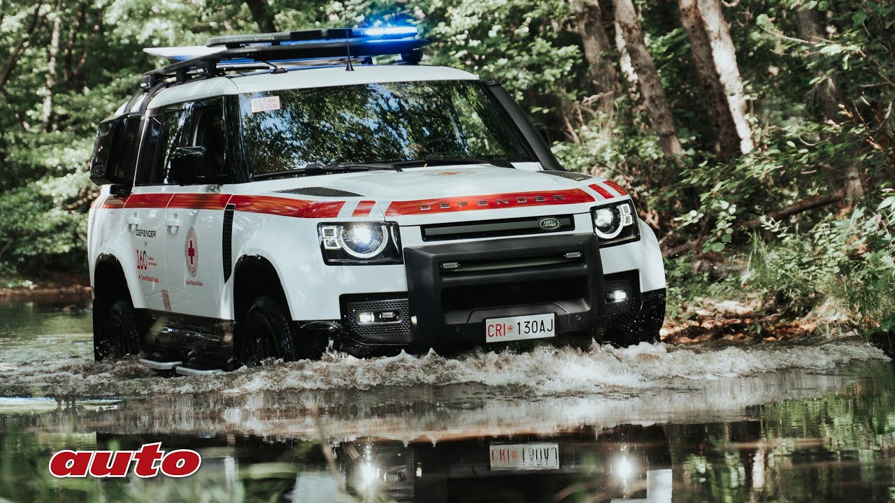Defender e Croce Rossa: 70 anni insieme
