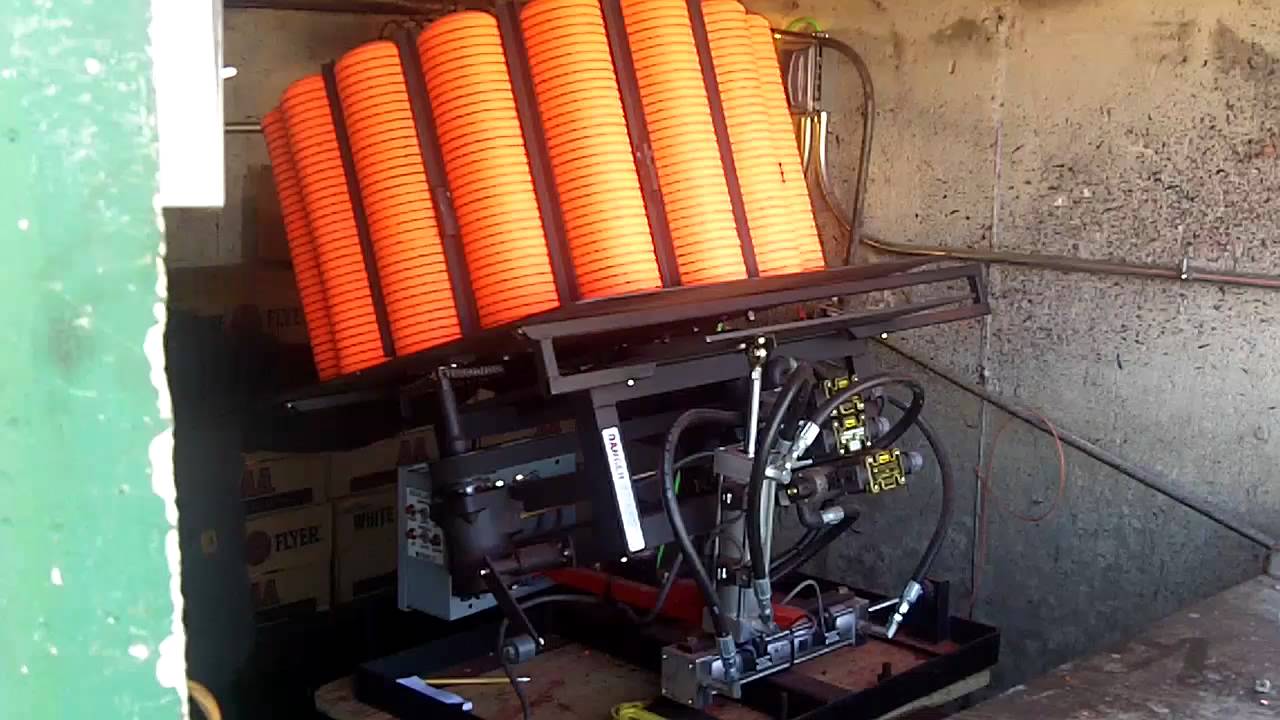 Adjusting trap machine Frankfort Sportsmans club