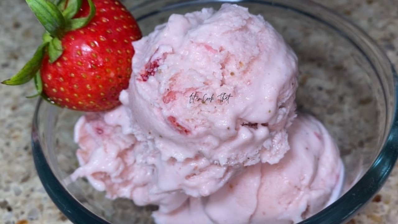 HOW TO MAKE A SIMPLE & EASY CREAMY STRAWBERRY ICE CREAM | HOMEMADE |
