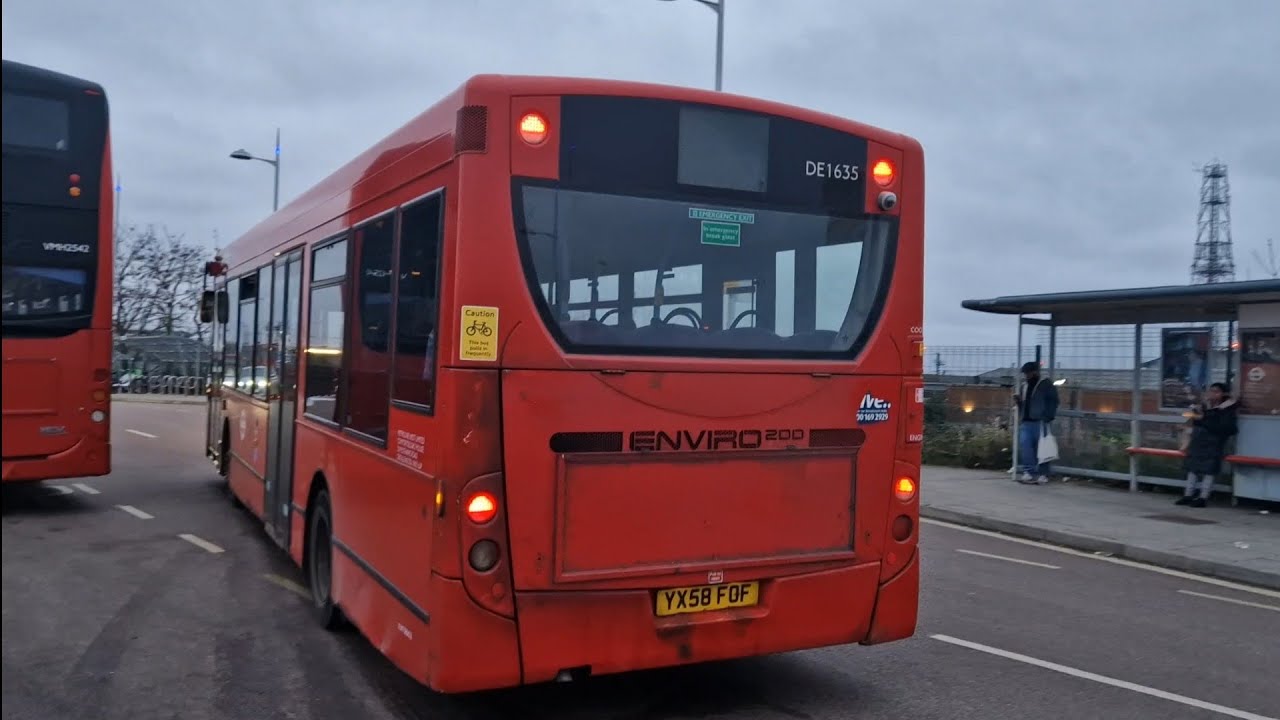 *Unique Doorbell, Kickdown* ML DE1635 YX58FOF Bus Route 487