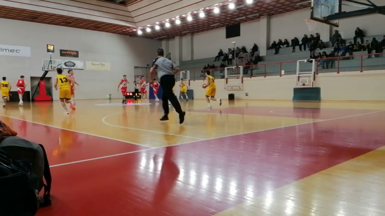 Robur et Fides Varese vs Pallacanestro Castronno - Basket DR1 08/11/2024 - Primo tempo