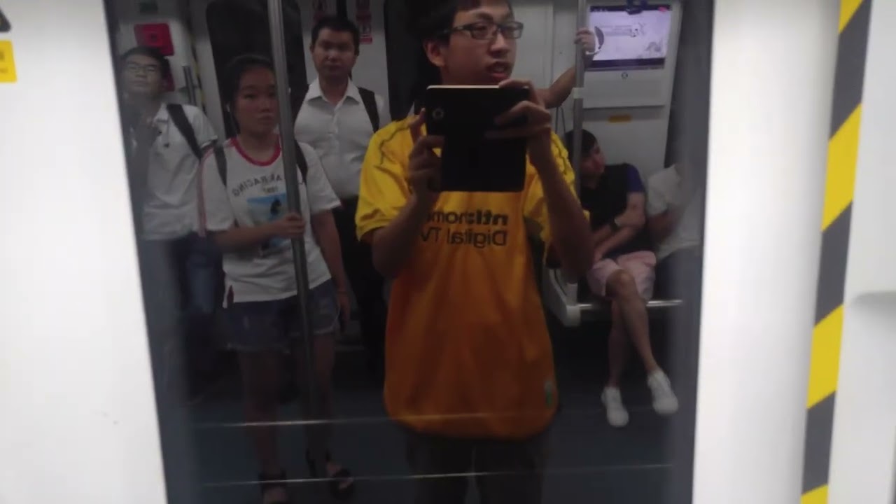 (老视频) 深圳地铁羅宝線第一代南車株機列車 shenzhen metro line 1 CRRC