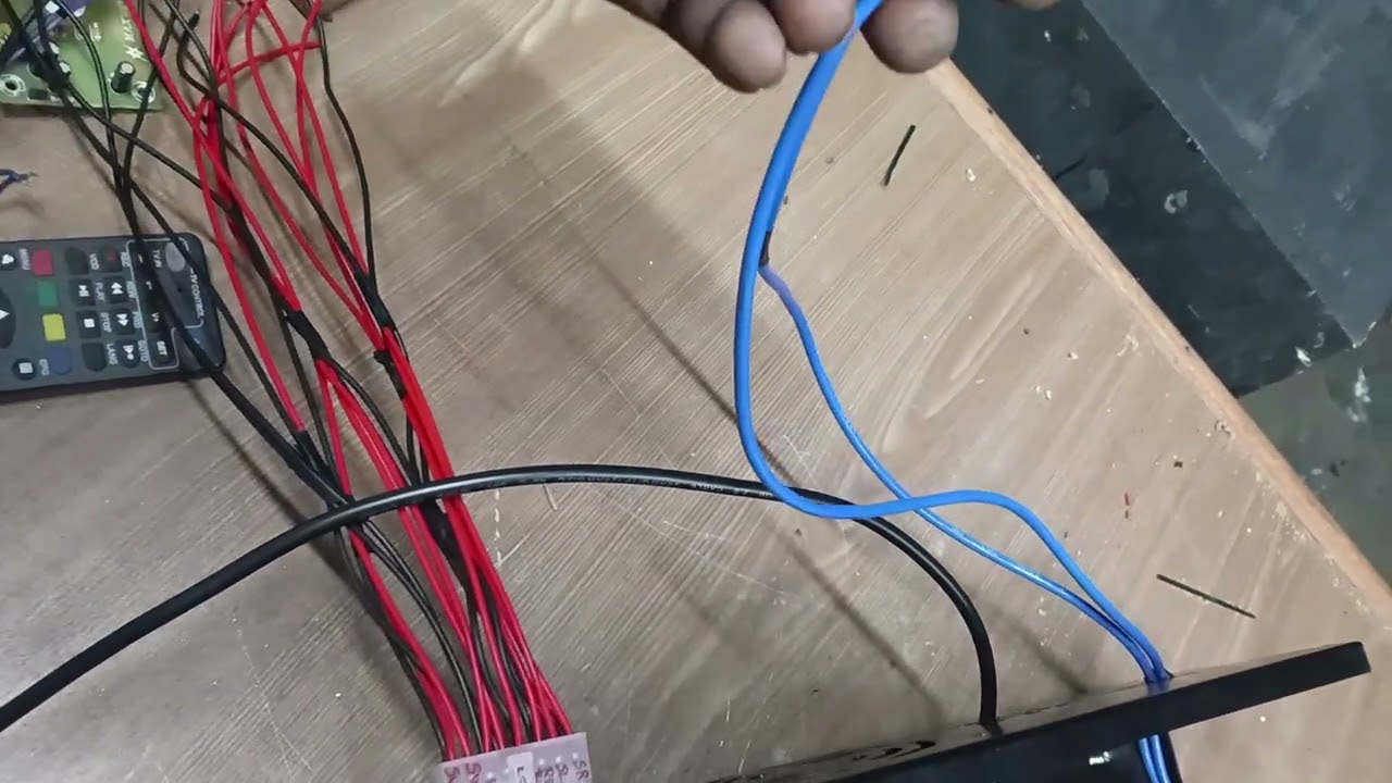 24V 8.2 MINI BUS AMP BEST OUTPUT