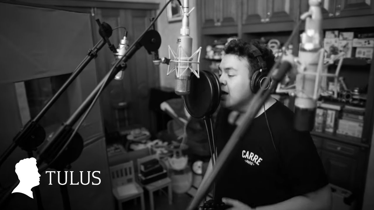 TULUS - Perjalanan Monokrom (Video Documentary)