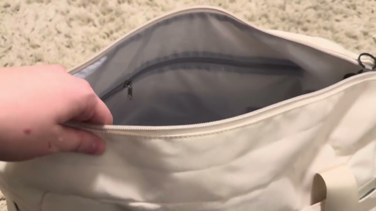 Women's Weekend Travel Bag - Shoe Compartment, Wet Pocket & USB Port  - Amazon Product Review