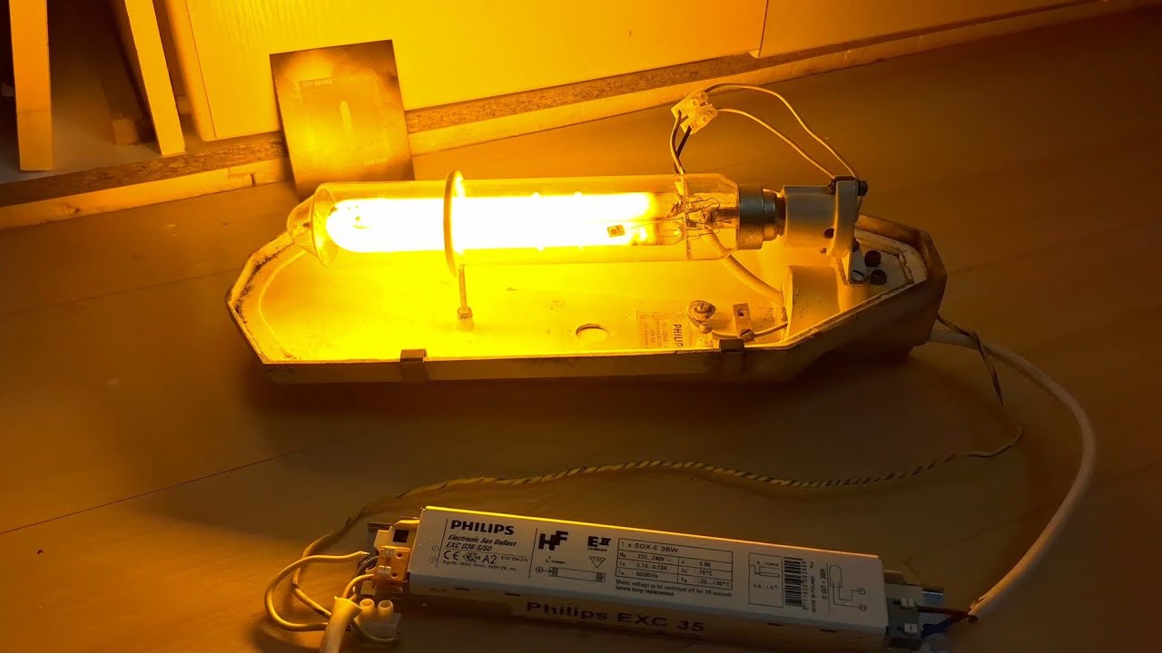 How to connect a low pressure sodium lamp (LPS/SOX) with an electronic ballast