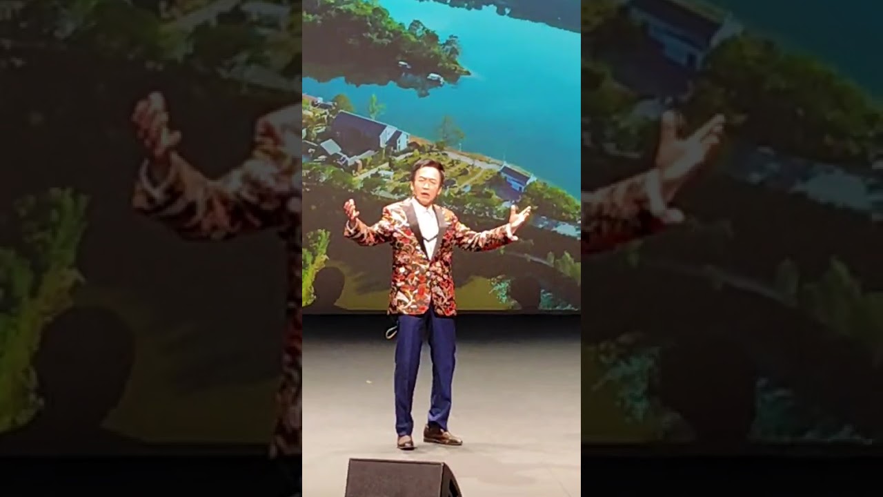 人間天河。演唱：劉建英、黃小卡。金時代藝術團主辦經典回憶演唱會（21）2026年2月24日香港大會堂劇院。