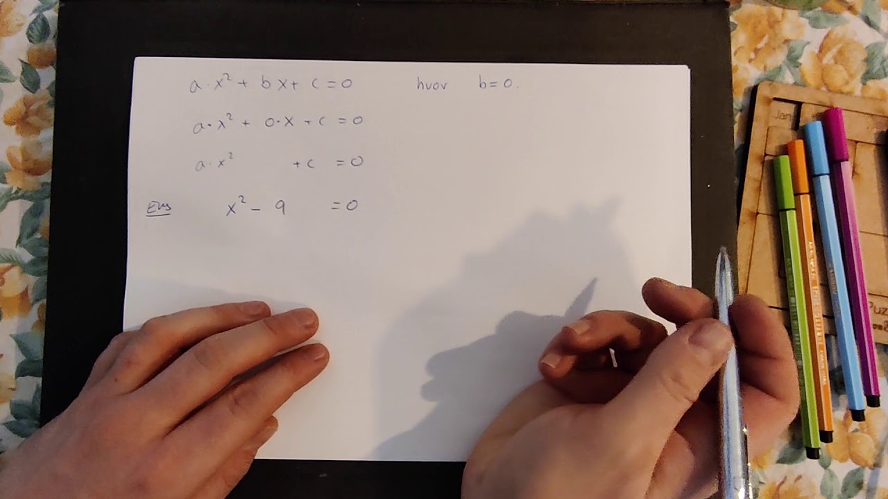 ax^2+bx+c=0 hvor b=0