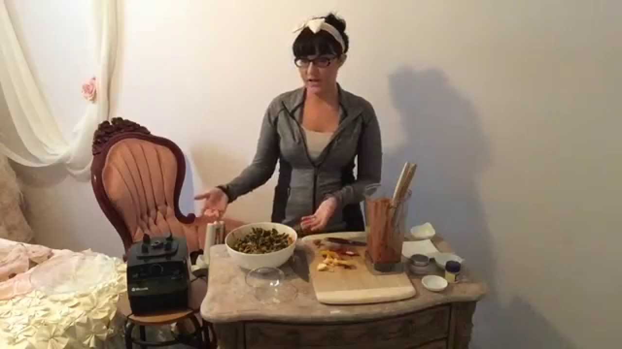 What I ate today as a Raw Vegan + Recipes
