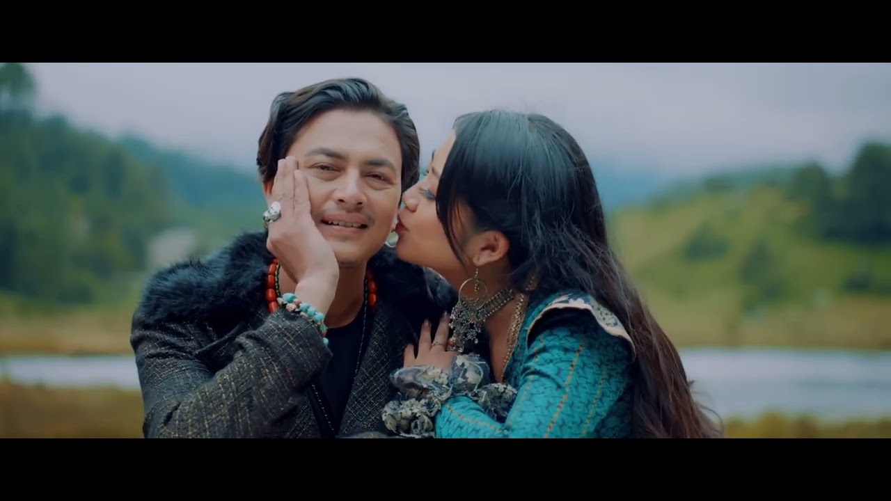 मन मिले सँगै भागौंला || Lyrical Video || Paul Shah / Yogesh Kaji Shah / Melina Rai /  kamana Magar 