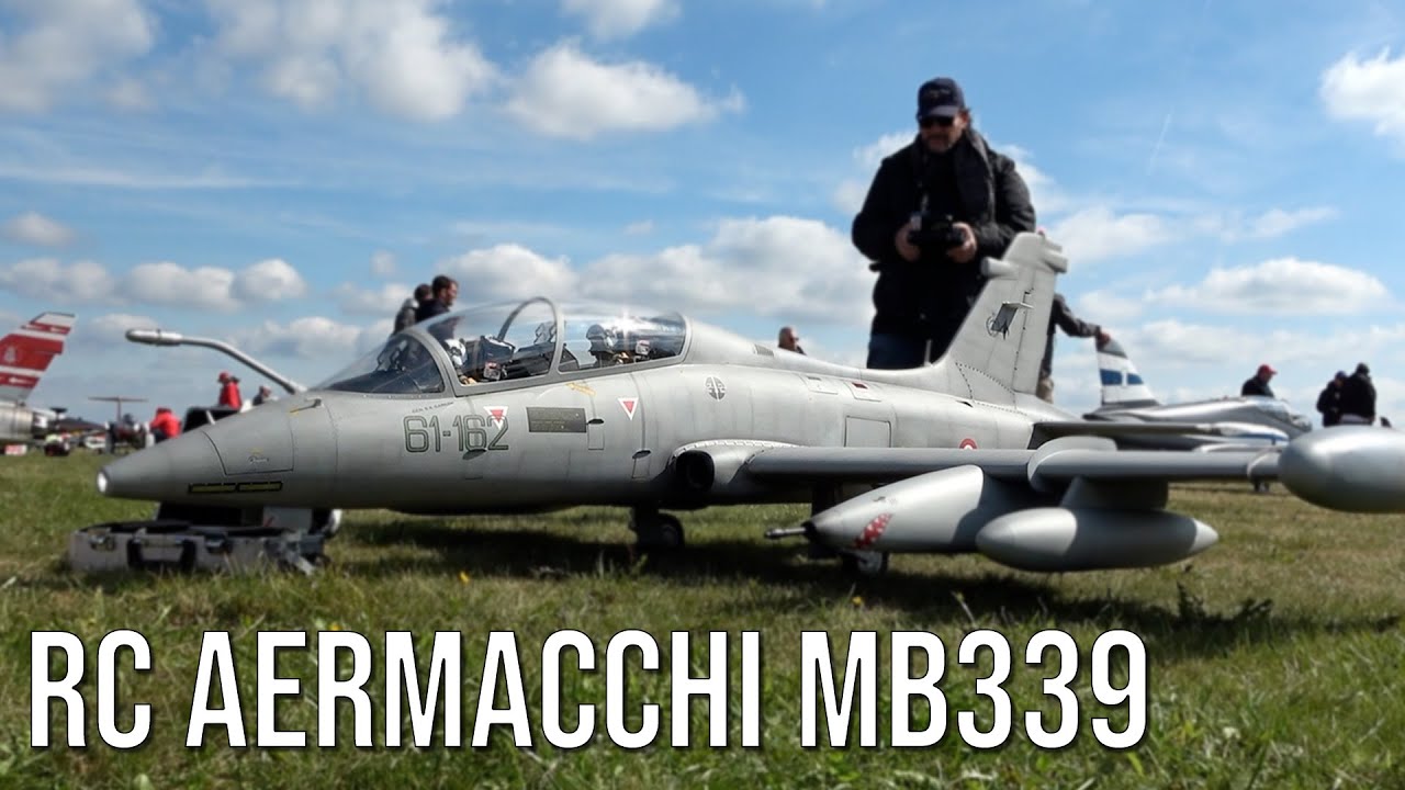 Huge RC Aermacchi MB339 CD Turbine Jet In XXXL Format! Nice Scale Model Flies At Flight Show