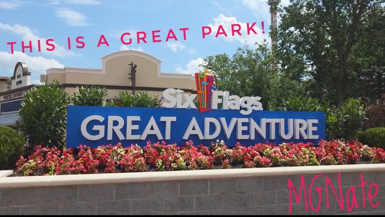 First time visiting Six Flags Great Adventure | Jackson, New Jersey | What's it like?! 