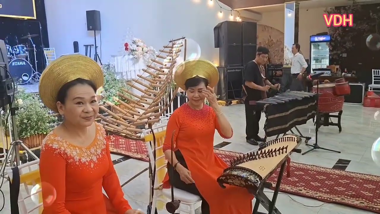 Liên Khúc Nhớ Tết Quê Nghèo Xưa - Nhiều Ca Sĩ.