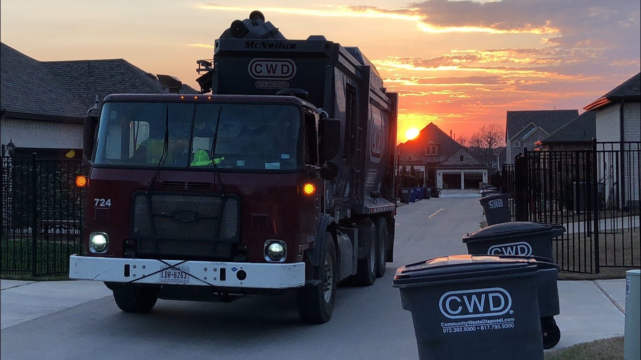 CWD Garbage Truck Collecting Late Into The Evening!