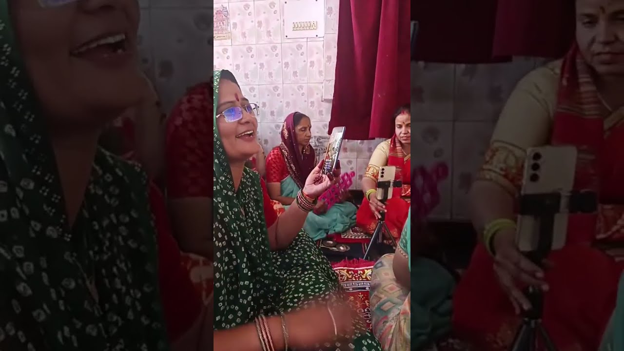 Bhajan with Meena is live