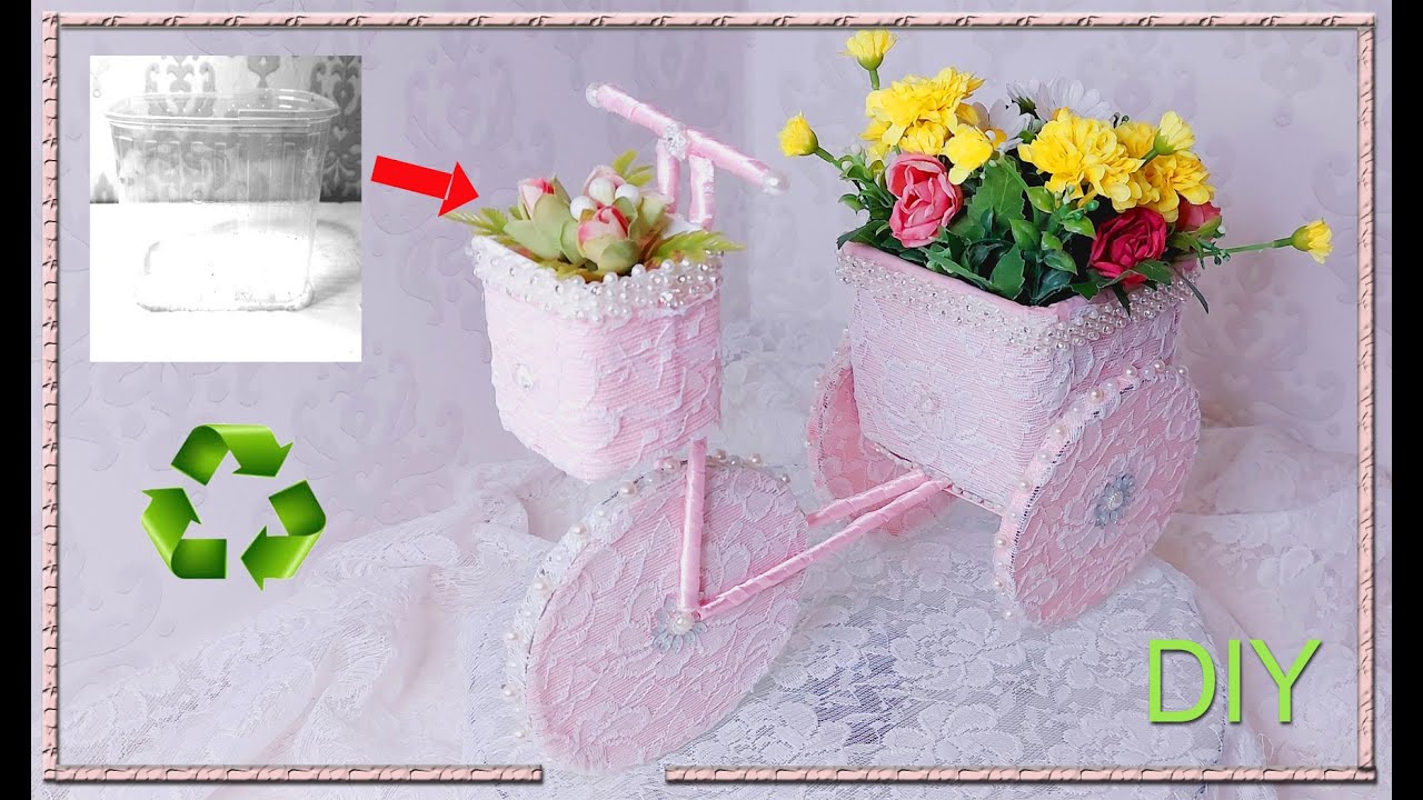 #DIY  Bicicleta Con Material Reciclado  con Pote Plastico y CD.