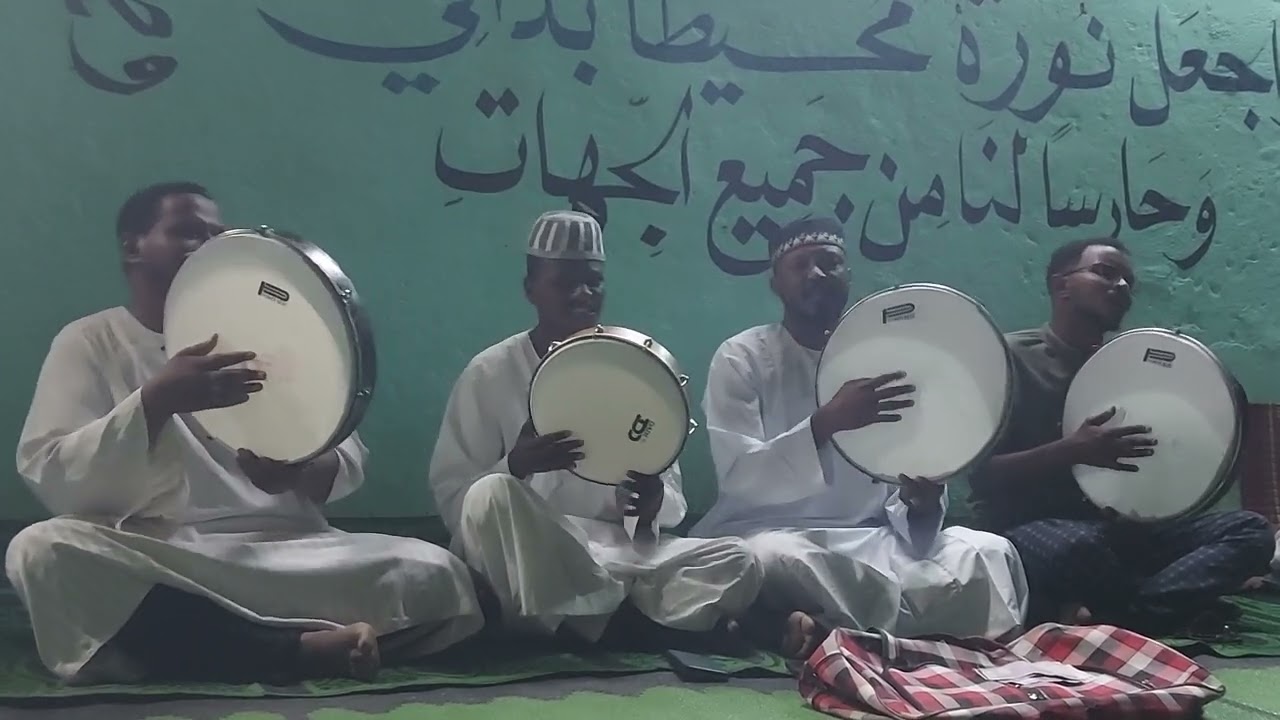 مدحة الرسول سيد دحيا  المادح / حسن الفاتح والمادح / اباذر الغفاري والمجموعه