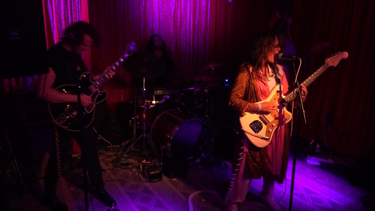 AB - (Ortlieb's) Philadelphia,Pa 10.6.22 (Complete Show)