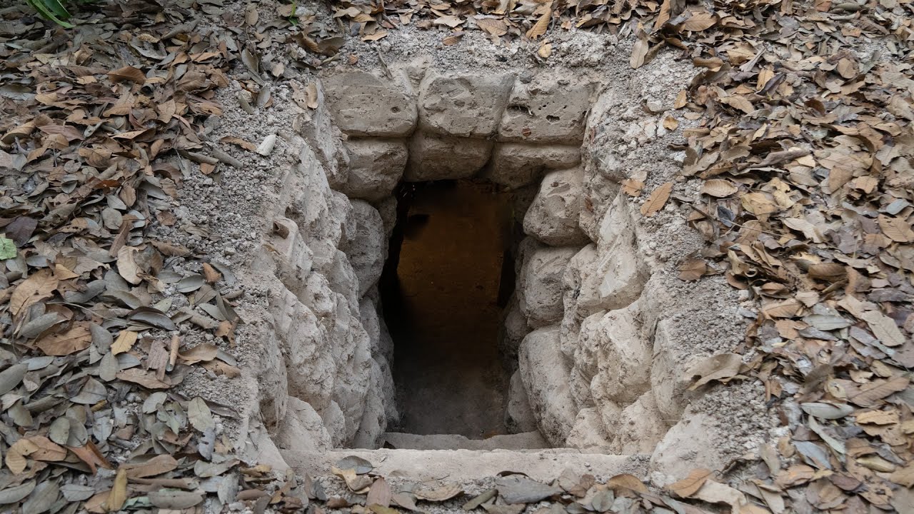 Girl Living Off Grid Build and Live in the Most Secret Underground House