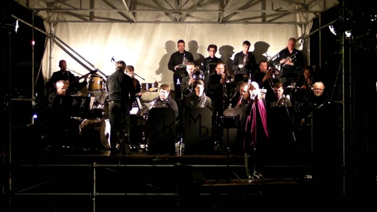 Marvin Dorfler Big Band: A View to kill
