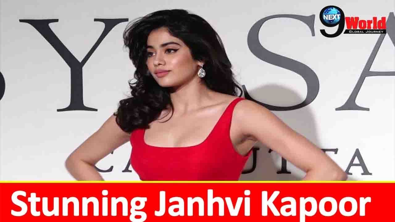 Stunning Janhvi Kapoor at Fashion Show of Sabyasachi Mukherjee Celebrating 20 Years | Next9world