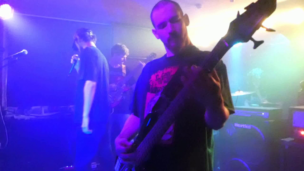 Chainsaw castration   Multiple stab wounds     Live at Manchester Grand central 26 January 2019