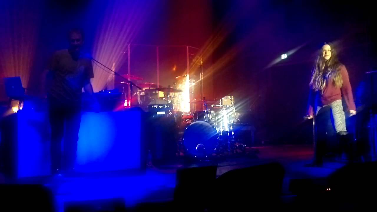 SoulEye & Alanis Morissette - Whatever Nice Is - M&uuml;nchen Guardian Angel Tour 2012 Live