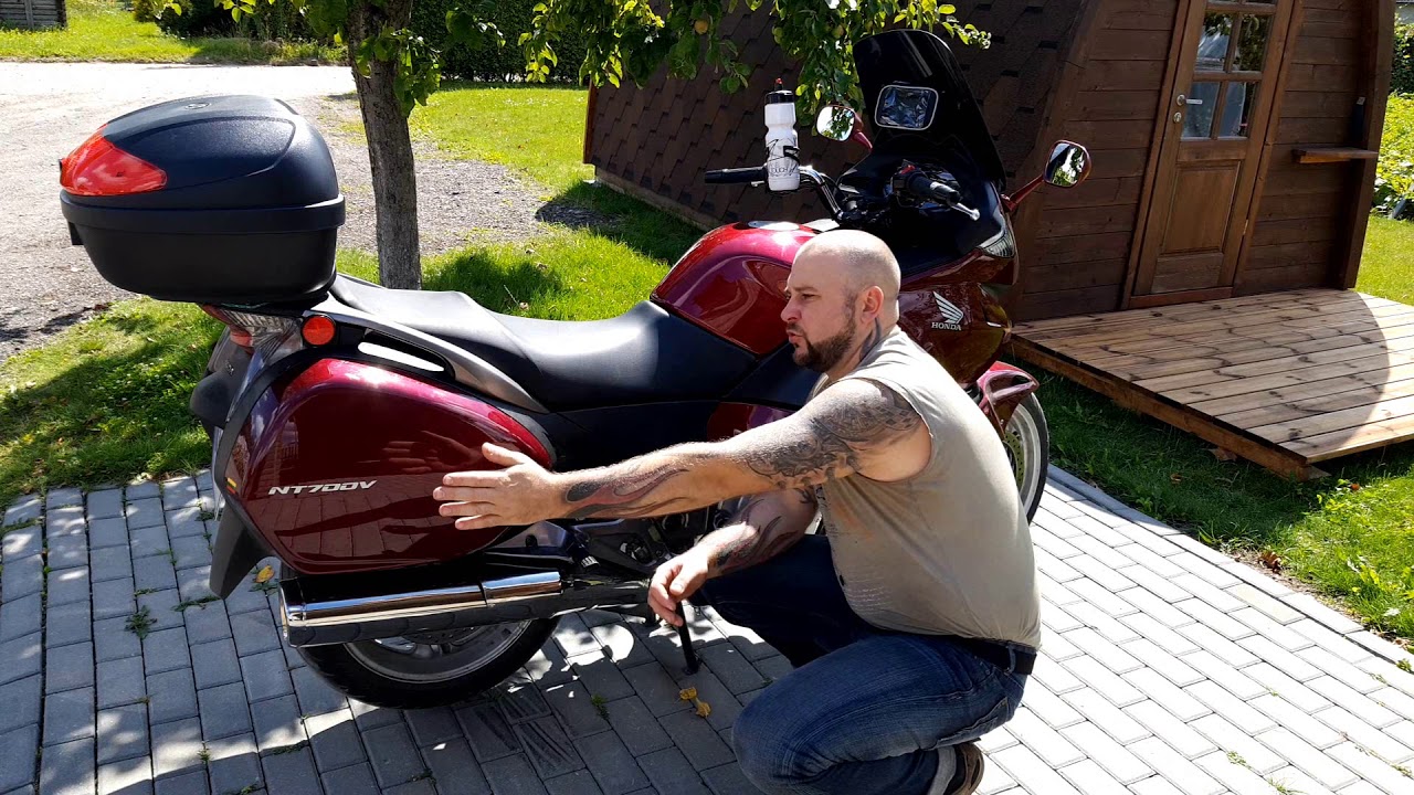 HONDA NT700V DEAUVILLE apžvalga (MOTO GURIS)
