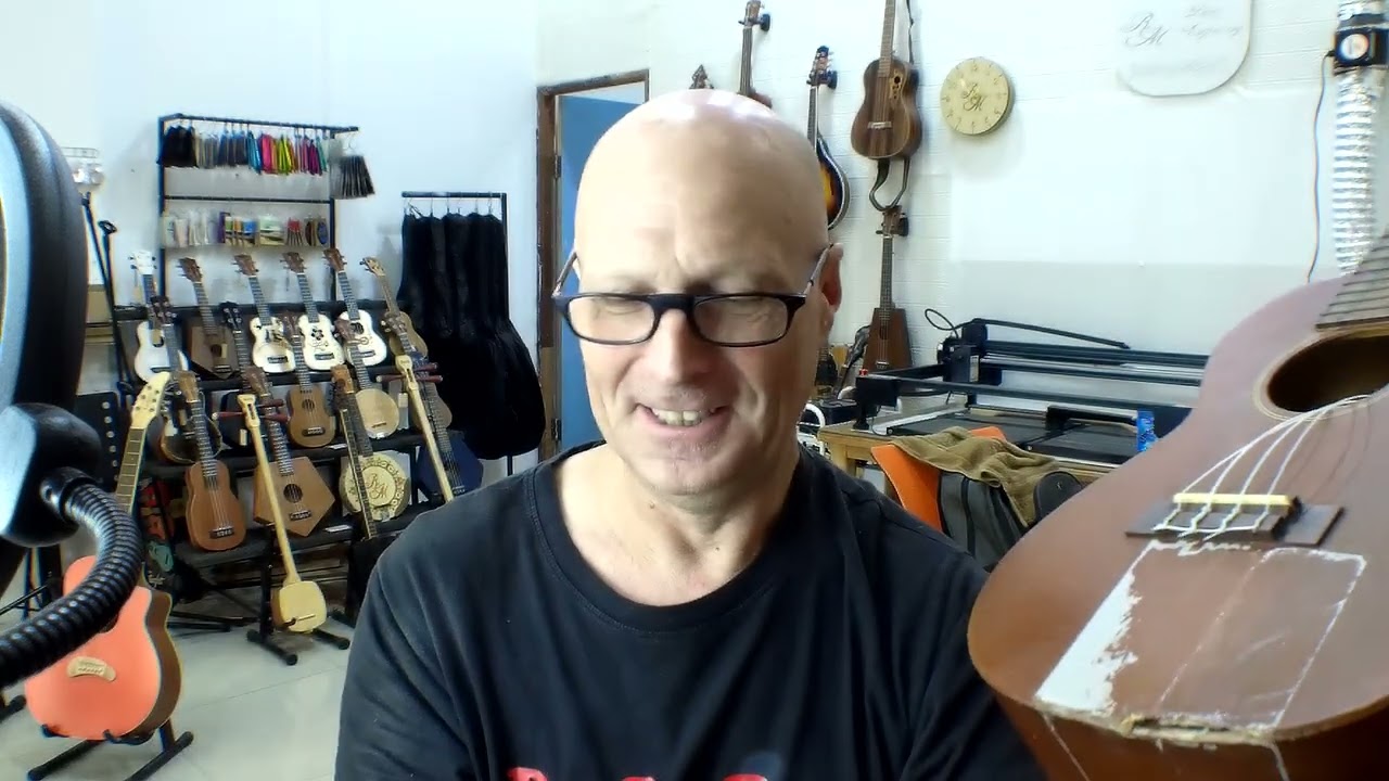 RoJoBe Music Fixing a broken ukulele part 1