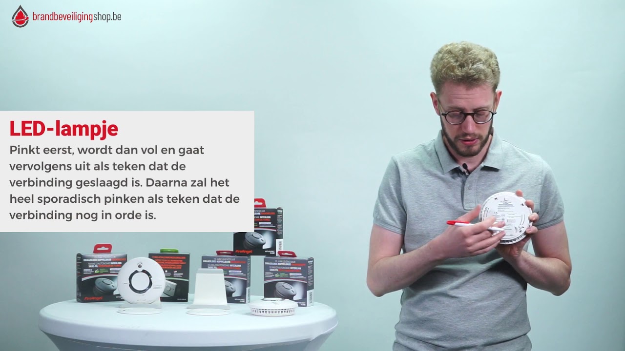 Hoe verbind ik Fire Angel Thermoptek Wi-Safe draadloos koppelbare rookmelders met elkaar?
