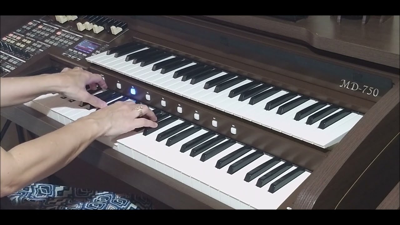 O Senhor é minha Luz  - Hino 27 CCB - Órgão TOKAI