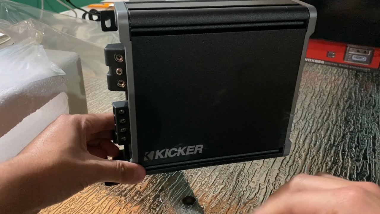 Amplificador KICKER CXA800.1 (link de compra en la descripción)