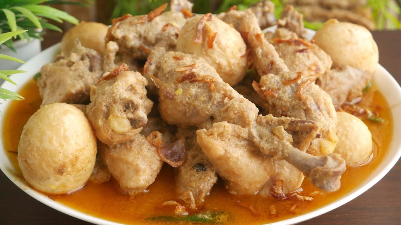 ঈদ স্পেশাল  মুরগির মাংস আর ডিমের শাহি কোরমা। EID SPECIAL Chicken & Egg Shahi Korma!