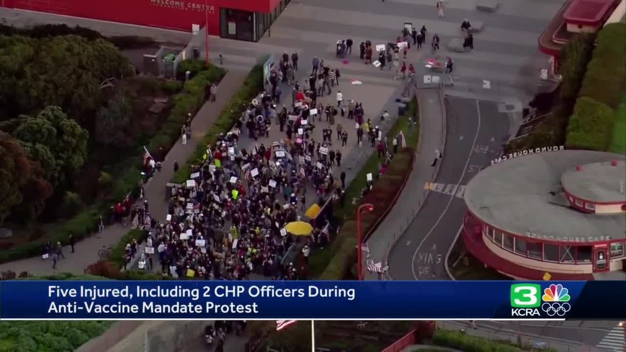 Car hits 5 during anti-vaccine protest on Golden Gate Bridge