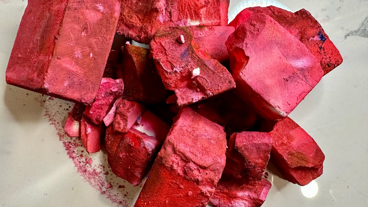 Dusty Soft Dyed Gym Chalk Crush ASMR
