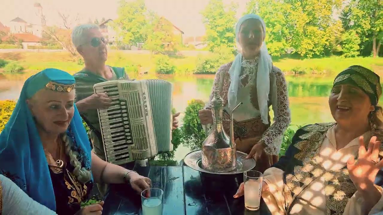 Hasiba Agić ,Safija Haskić,Rahima Halimanović.Aldijana Dizdarević - SANSKI MOST MI DJULOM MIRISE