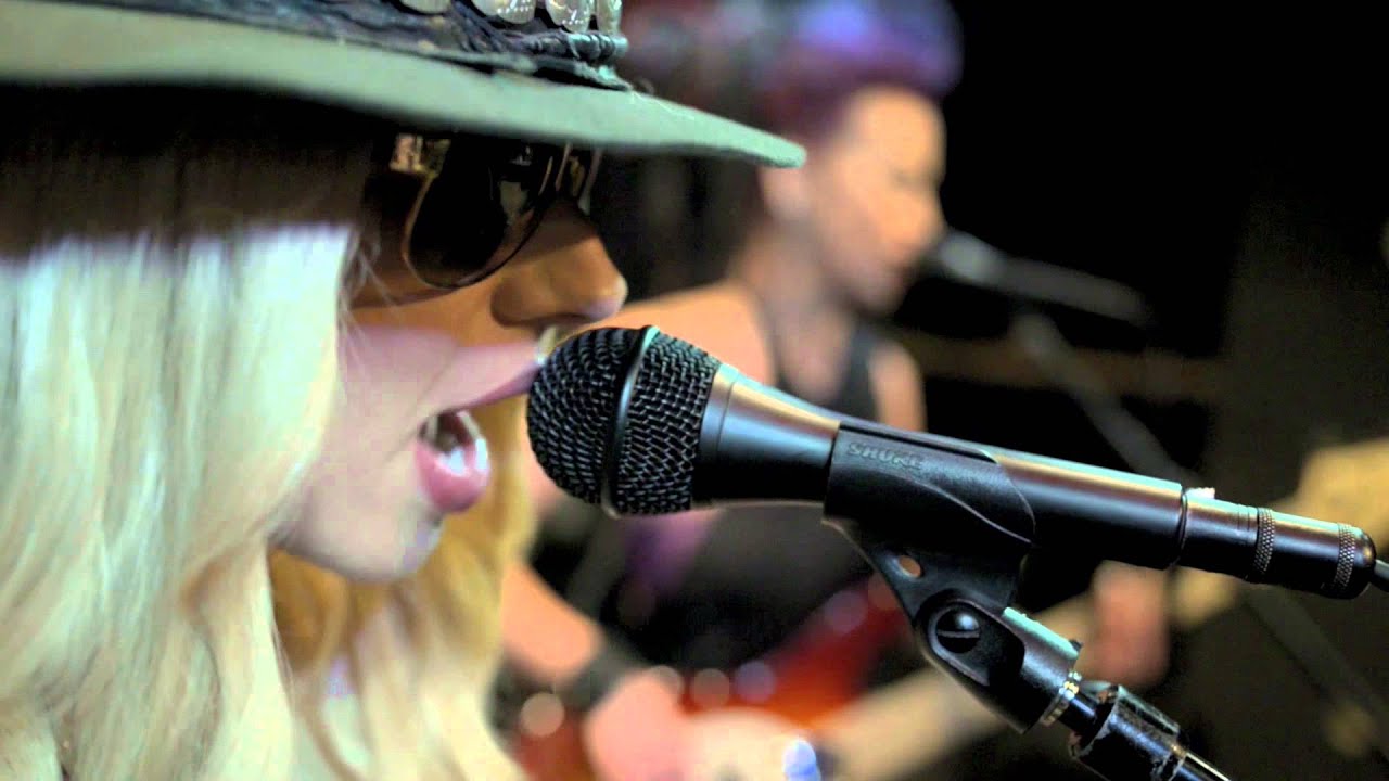 Orianthi, Glen Sobel and Tanya O Callaghan (FROZEN)