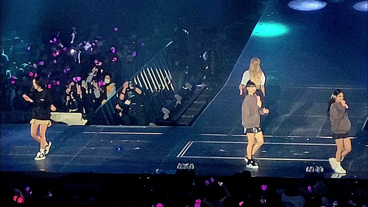 221015 블랙핑크(Blackpink)- 붐바야(BOOMBAYAH), Yeah Yeah Yeah [2022 블랙핑크 월드투어 Born pink 직캠]