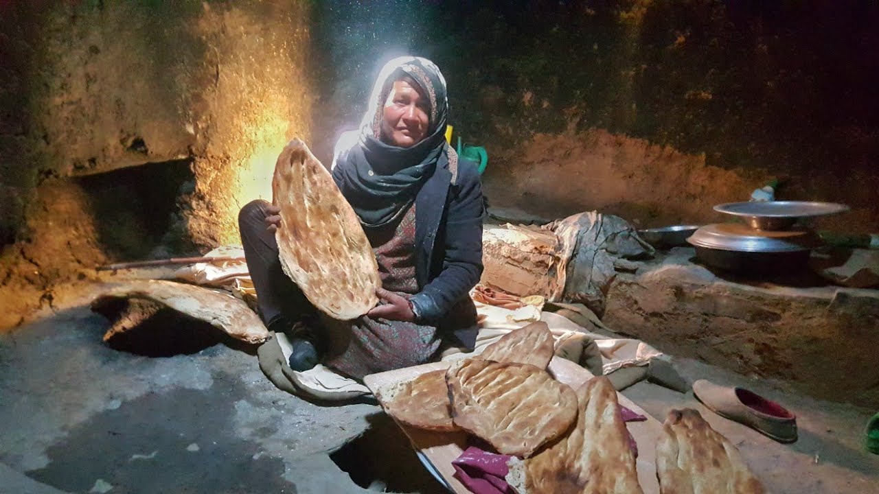 Secrets of Traditional Bread Making | Village Life Afghanistan