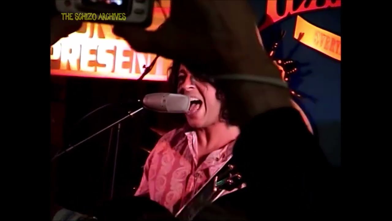 Tears For Fears - Secret World (Live at Tower Records, Sunset; Sept. 14, 2004)