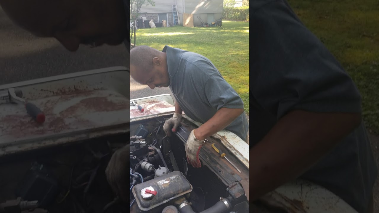 Tyrone Sealy- How to install a water pump on a 1967 Lincoln continental  462 engine.