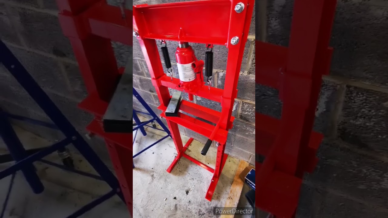 remplacement roulement de roue avant trafic vivaro primastar