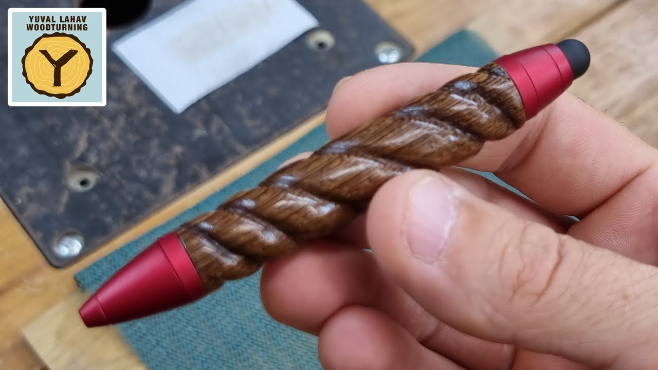 Woodturning Flicking Pen In Wengé