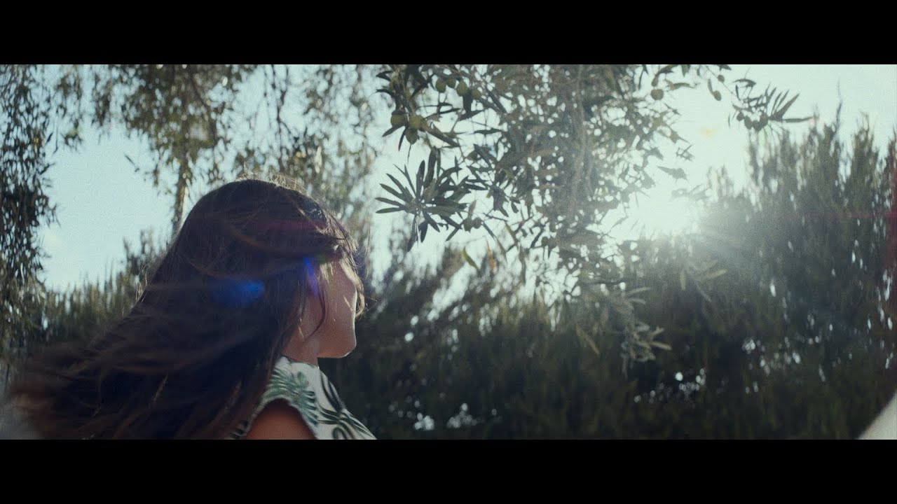 In Lipari, for a moment | Isole Eolie | Lumix S5 + Zeiss PLanar 50mm F1.4 ZE/ZF Anamorphic