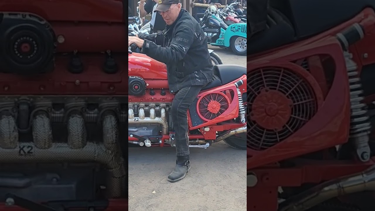 V12 Ferrari Boss-Hoss