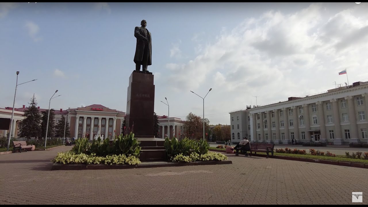 Small town Novokuibyshevsk 1000 km east of Moscow | Walking streets | Новокуйбышевск